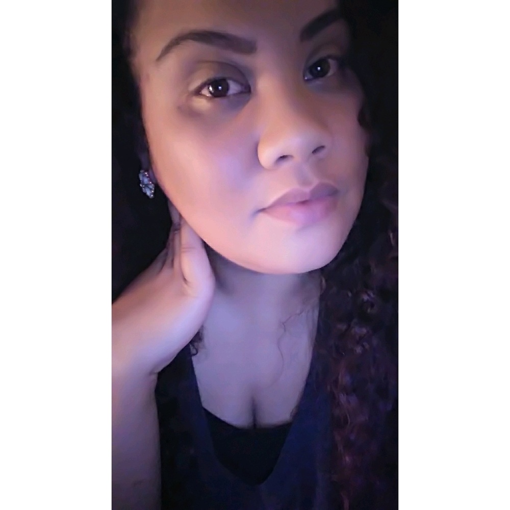 Meet your Posher, Jeydriana - Picture 1 of 1